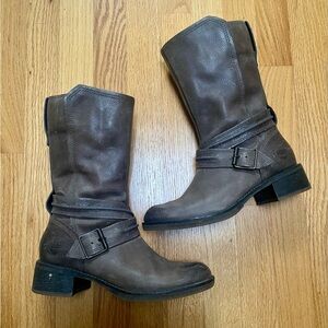 TIMBERLAND Grey Leather Women's Boots 7